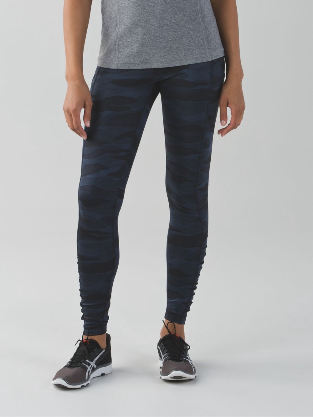 Lululemon Speed Tight IV *Full-On Luxtreme Mini Coast Camo Deep Navy Black